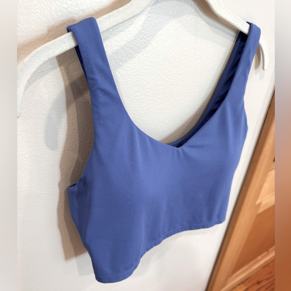 OFFLINE By Aerie Real Me Low Key Longline Sports Bra Ice Blue Vneck Crop Top - Picture 5 of 8